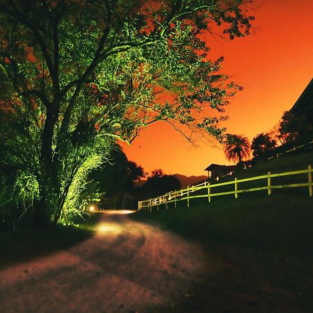 Chales Villa Bela Vista São Bento do Sapucaí Exterior foto